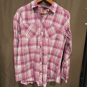 Women's Medium Eddie Bauer Classic Fit Berry Plaid Lightweight Shirt w/Pockets